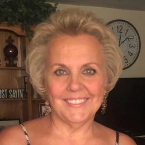 Meet your Posher, Denise